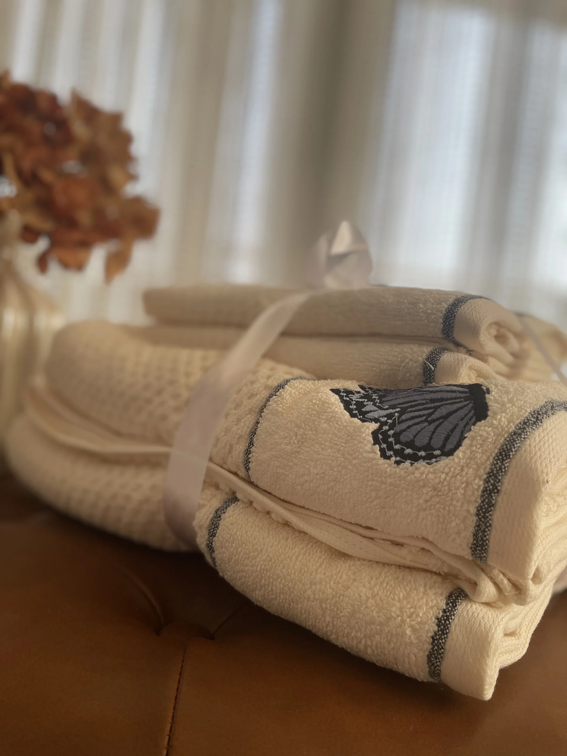 Premium Cotton Embroidered Butterfly Towel Set. - Image 2