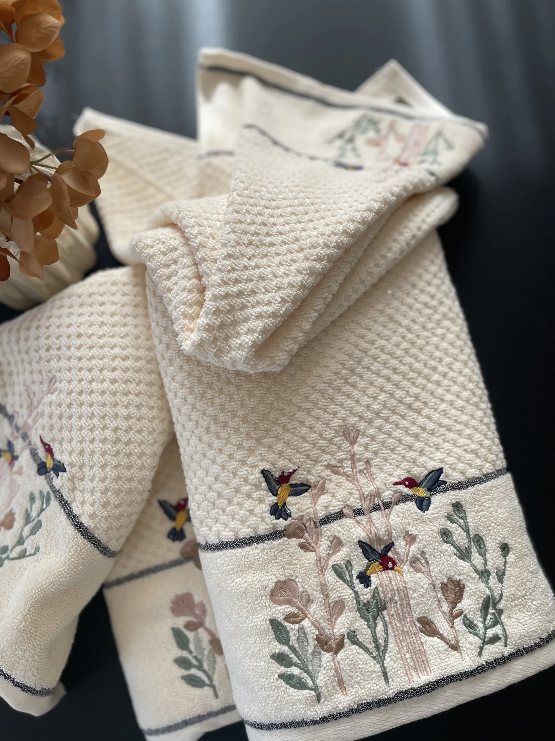 Premium Cotton Embroidered Spring Birds Towel Set. - Image 2