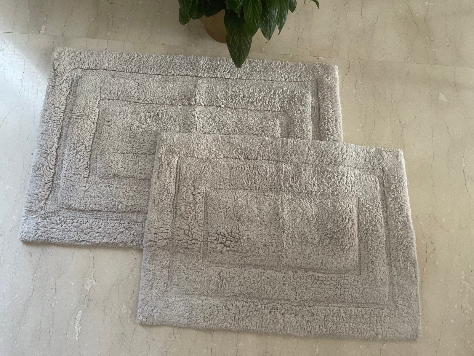 Premium Bath Rugs(Dark Grey)